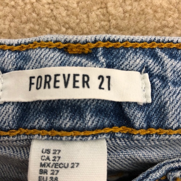 BOYFRIEND JEANS WORN ONCE - Picture 2 of 2